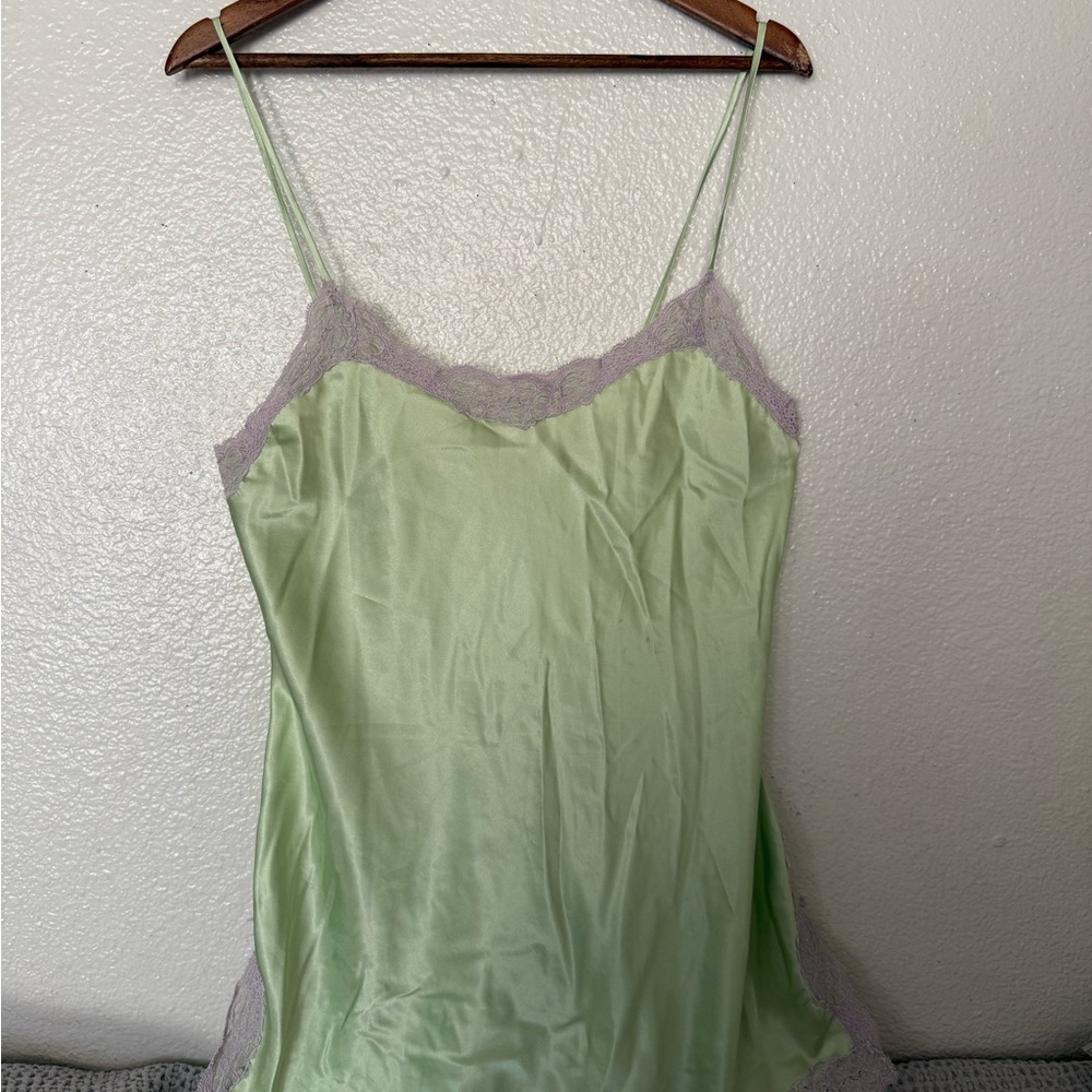 Victoria's Secret Mint Satin lingerine short slip chemise  with Lace size M
